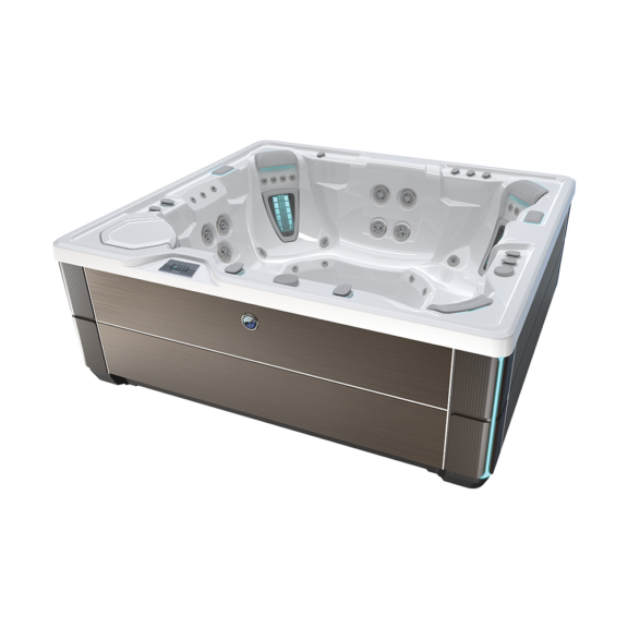 Espace bien-être extérieur avec spa